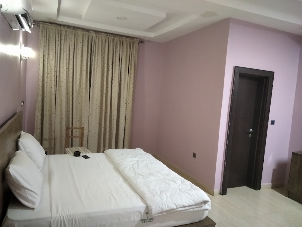 Gwasmyen Int'l Hotel photo 2